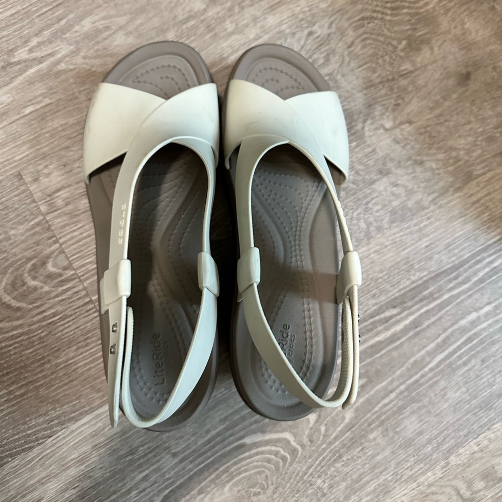 Crocs stridelite wedges